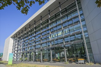 Centre for Photovoltaics and Renewable Energies ZPV, Johann-Hittorf-Straße, Adlershof,