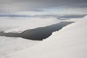 Winter landscape, snowy landscape, Fargefjellet, Snaddvika bay, Murchisonfjord, Svalbard and Jan