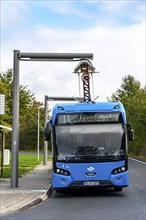 Electric bus from Stadtwerke Münster, at a fast charging station, bus stop, Dieckmannstrasse bus