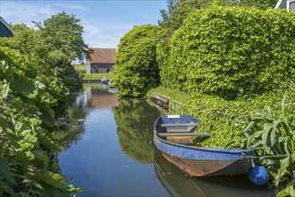 Canal, canal in Hindeloopen, province of Friesland, Netherlands