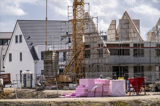 New development district, around 140 detached and semi-detached villas being built in the south of