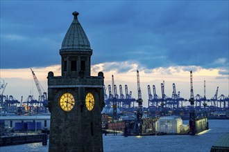 Port of Hamburg, view over the observation tower at the St. Pauli Landungsbrücken to the Blohm +