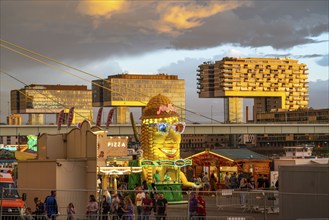 Happy Colonia funfair, Corona-compliant funfair at the Deutzer Werft, on the Rhine, crane houses,