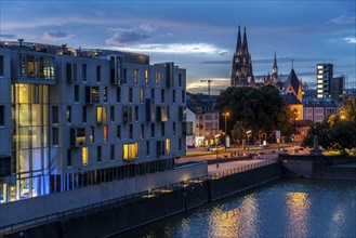 Skyline with Cologne Cathedral, Groß St. Martin Catholic Church, Rheinauenhafen harbour, art'otel