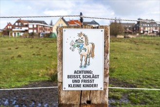 Sign at a paddock, Borkum, island, East Frisia, winter, season, autumn, Lower Saxony, Germany,