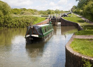 Caen Hill flight of locks on the Kennet and Avon canal Devizes, Wiltshire, England, United Kingdom,