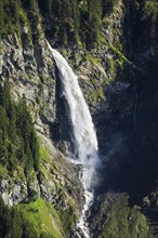 Stäubifall, 100 m, Alp Aesch, Uri, Switzerland, Europe