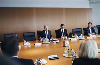 Federal Chancellor Olaf Scholz, (SPD), and Wolfgang Schmidt (SPD), Head of the Federal Chancellery