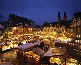 Goslar, Christmas market at dusk, Hamburg, Hamburg, Federal Republic of Germany