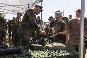 The Oberlausitz military training area opened its Tor tor to thousands of visitors for the Open Day