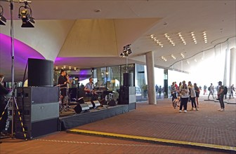 Europe, Germany, Hanseatic City of Hamburg, Elbe, Elbe Philharmonic Hall, Plaza, Visitors, Music on