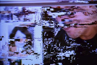 TV picture interference, pixels due to reception interference