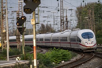 ICE train leaving the main station of Essen, North Rhine-Westphalia, Germany, Europe