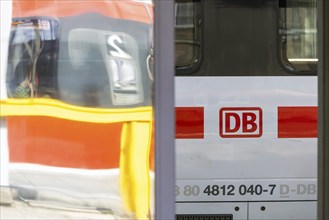 ICE with Deutsche Bahn AG logo, Munich Central Station, Bavaria, Germany, Europe