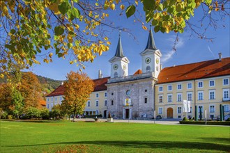 Monastery castle with Tegernsee brewery in autumn, Tegernsee, Tegernsee, Tegernsee valley, Mangfall