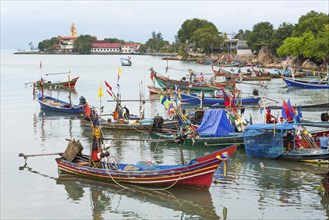 Colourful fishing boats, boat, ship, fishing boat, colourful, colourful, decorated, harbour, sea,