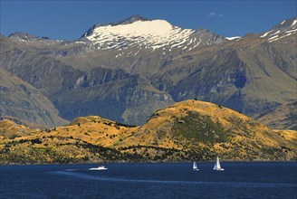 Lake Wanaka with peaks of the New Zealand Southern Alps, Otago, South Island New Zealand, Otago,