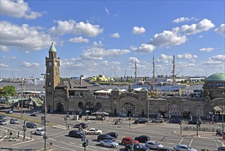 Europe, Germany, Hanseatic City of Hamburg, At the St. Pauli Landungsbrücken, Elbe, access to