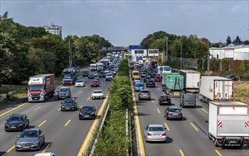 Traffic jam on the A3 motorway, over 8 lanes, in both directions, in front of the Leverkusen