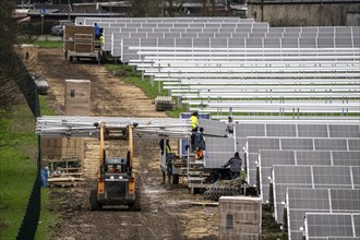 Construction of a solar park in Neukirchen-Vluyn, over 10, 000 solar modules will be installed on 4