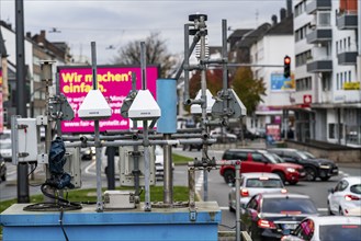 Air quality monitoring station, on the B7, Friedrich-Engels-Alle in Wuppertal, operated by the