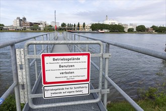 Notice board, Use prohibited, BASF, Lugwigshafen am Rhein, Industrial area, Landing stage,