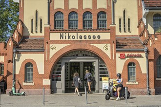 S-Bahn station, Nikolassee, Zehlendorf, Berlin, Germany, Europe