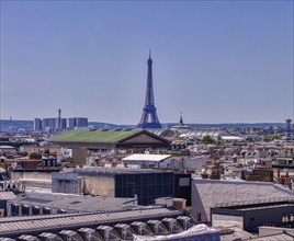 Far-reaching view over Paris with the Eiffel Tower in the centre, Paris