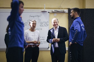 Federal Chancellor Olaf Scholz, (SPD), photographed during a visit to RC Germania in Potsdam on the