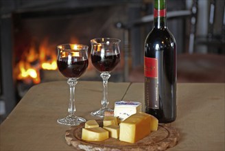 Red wine in glasses, nutrition, food, alcohol, food culture, open fire, romance, cheese platter,