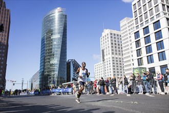 Marathon runners on Potsdamer Platz at the 50th BMW Berlin Marathon 2024 on 29 September 2024