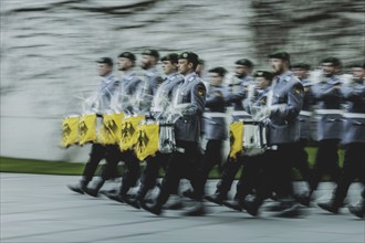 Soldiers of the Staff Music Corps, recorded during a reception with military honours at the Federal