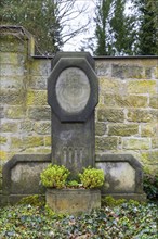 The Loschwitz cemetery is the second burial ground in Dresden's Loschwitz district that is still in