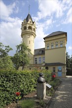 Kunsthaus Meyenburg in Art Nouveau style and memorial to reformer and mayor Michael Meyenburg,