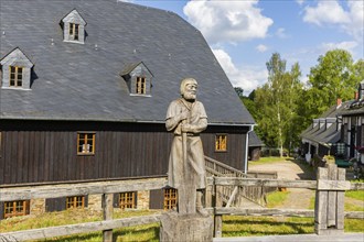 The Siebenschlehner Pochwerk is a listed pochwerk in the Neustädtel district of Schneeberg. It was