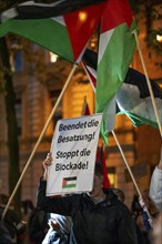 Demonstration by pro-Palestinian activists in Duisburg-Hochfeld, around 110 demonstrators marched