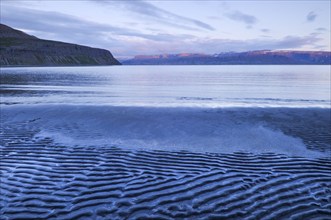 Beach, Midsummer night, Hesteyri, Hesteyrarfjörður or Hesteyrarfjördur, Hornstrandir, Westfjords,