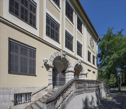 Main entrance of the Dürer-Gymnasiumm, built in 1833 under King Ludwig I, Sielstr. 17, Nuremberg,