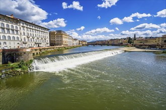 Pescaia di Santa Rosa weir, Florence, Tuscany, Italy, Europe