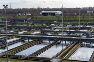 Secondary clarifier, Emschergenossenschaft wastewater treatment plant in the Weilheimer Mark in