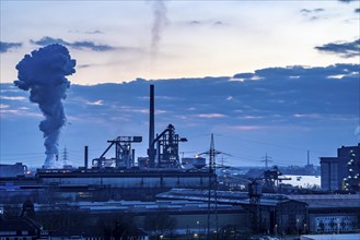 Hüttenwerke Krupp-Mannesmann, HKM in Duisburg-Hüttenheim, coking plant and 2 blast furnaces, North