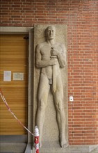 Stone statue from the Nazi era, Nazi art, entrance area, swimming pool of the Berliner