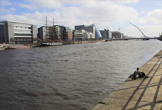 River Liffey looking towards Samuel Beckett bridge, Dublin Docklands, Ireland, Republic of Ireland,