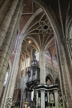 10th century Gothic St. Bavo Cathedral, Vaulted ceiling and columns of the central nave, Ghent,