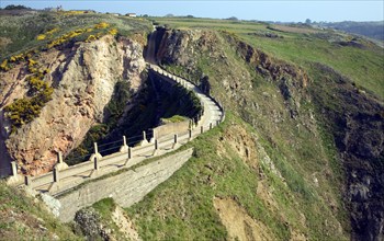 La Coupee narrow track between Little Sark and Sark, Island of Sark, Channel Islands, Great Britain