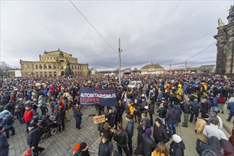 160 organisations and initiatives demonstrated against the right in Dresden on Saturday. Around 10,