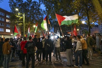 Demonstration by pro-Palestinian activists in Duisburg-Hochfeld, around 110 demonstrators marched