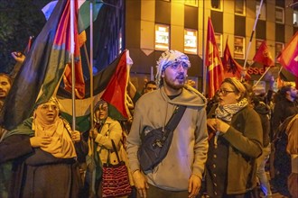 Demonstration by pro-Palestinian activists in Duisburg-Hochfeld, around 110 demonstrators marched