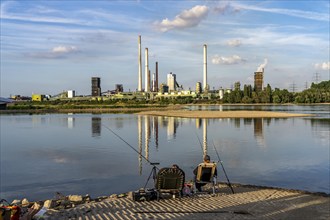 Industrial backdrop of the ThyssenKrupp Steel steelworks in Bruckhausen, on the Rhine, Schwelgern