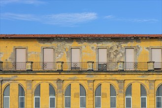 Facade of an old bathhouse, architecture, building, dilapidated, property, empty, nobody, vacancy,